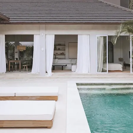 Designer 3Br Villa Tropical Stay Near Canggu